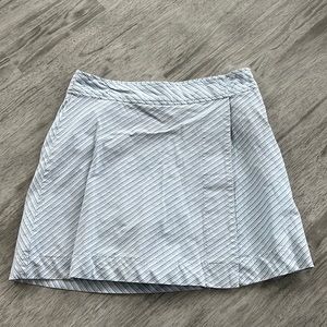 Sonoma blue striped skort, side zipper. Size: 6
